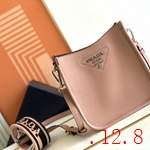 スーパーコピーブラダバッグ